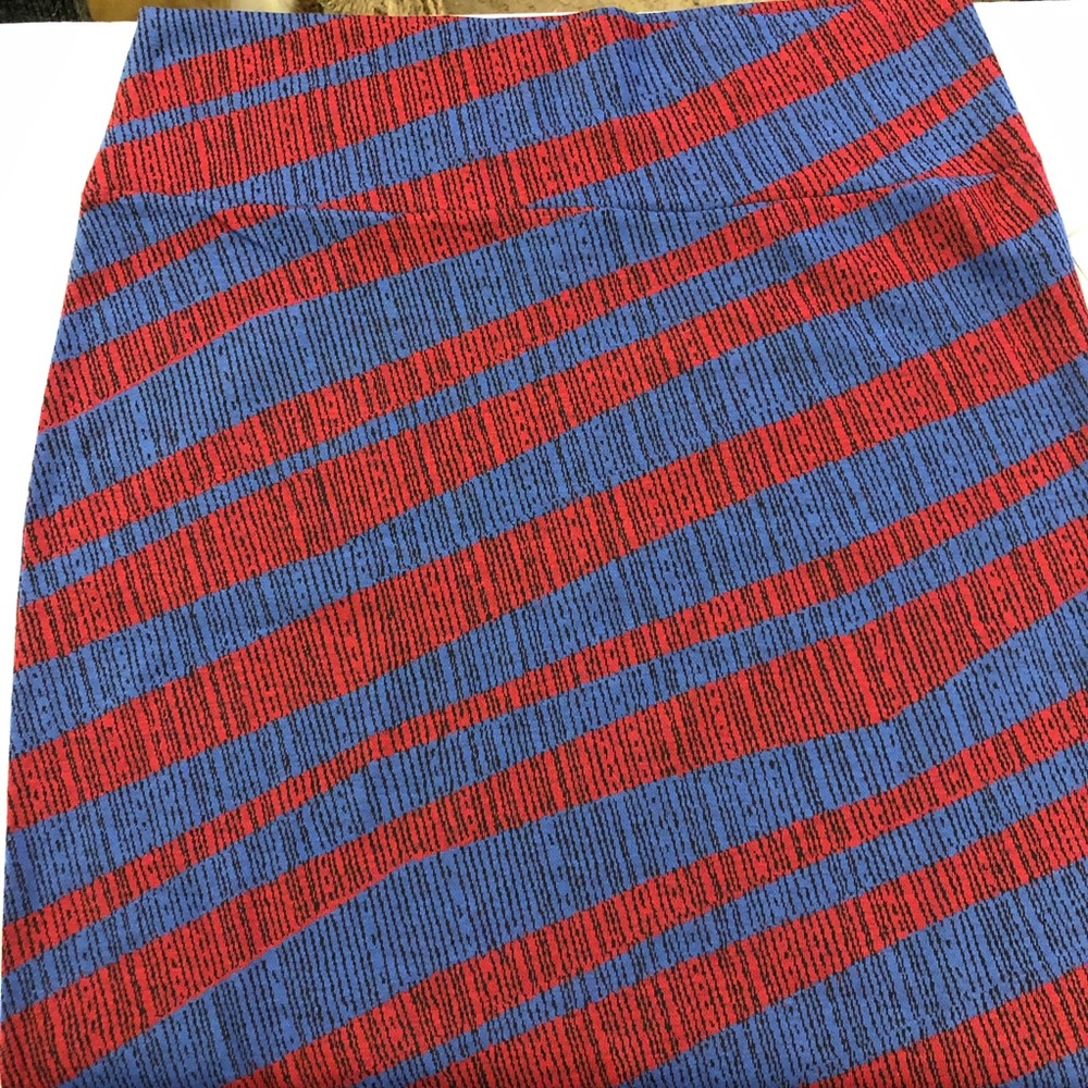 LuLaRoe Cassie XL